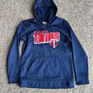 Youth Minnesota Twins hoodie. Size: Large